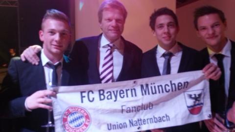 Fanclubmitglieder mit Oliver Kahn