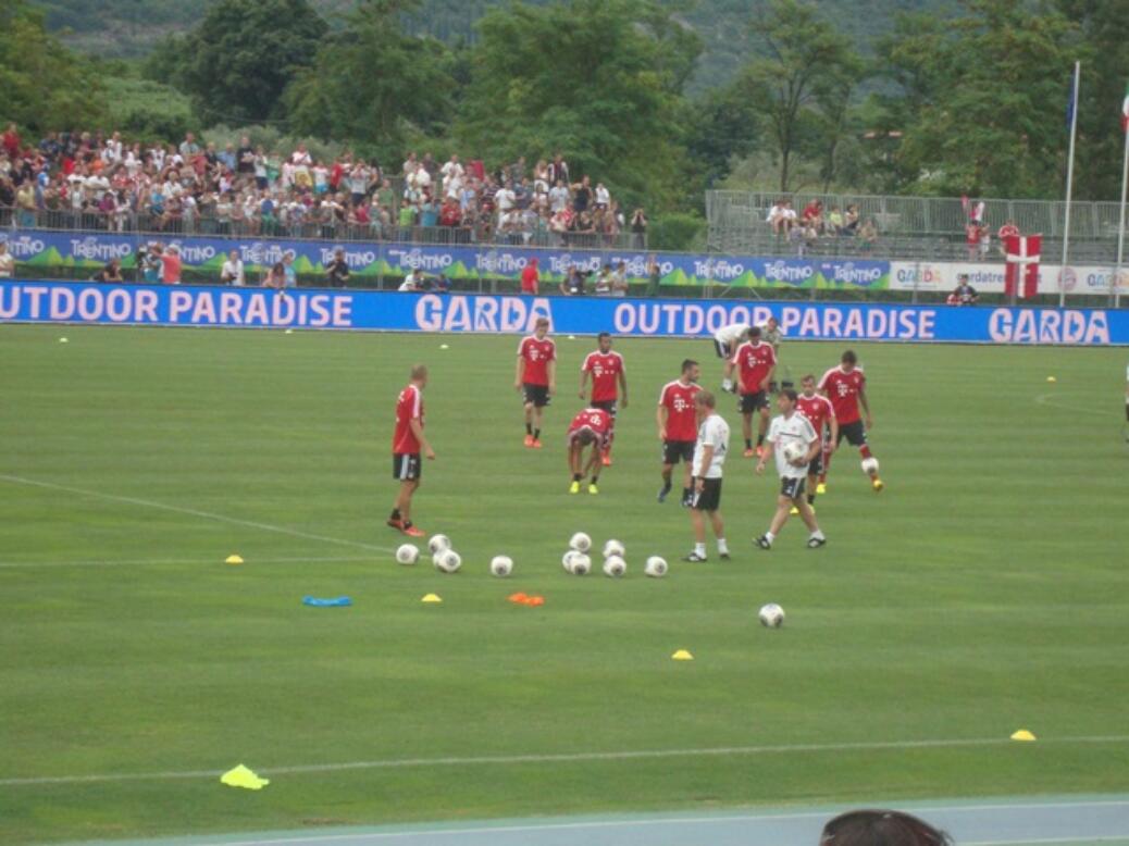 Fanclubmitglieder beim Trainingslager