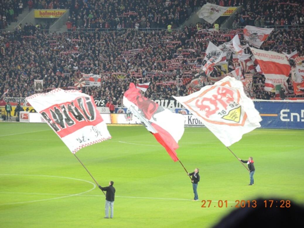 VfB STUTTGART  –  FC BAYERN