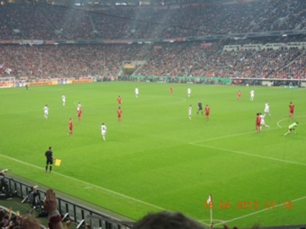 DFB POKAL Halbfinale gegen VfL Wolfsburg