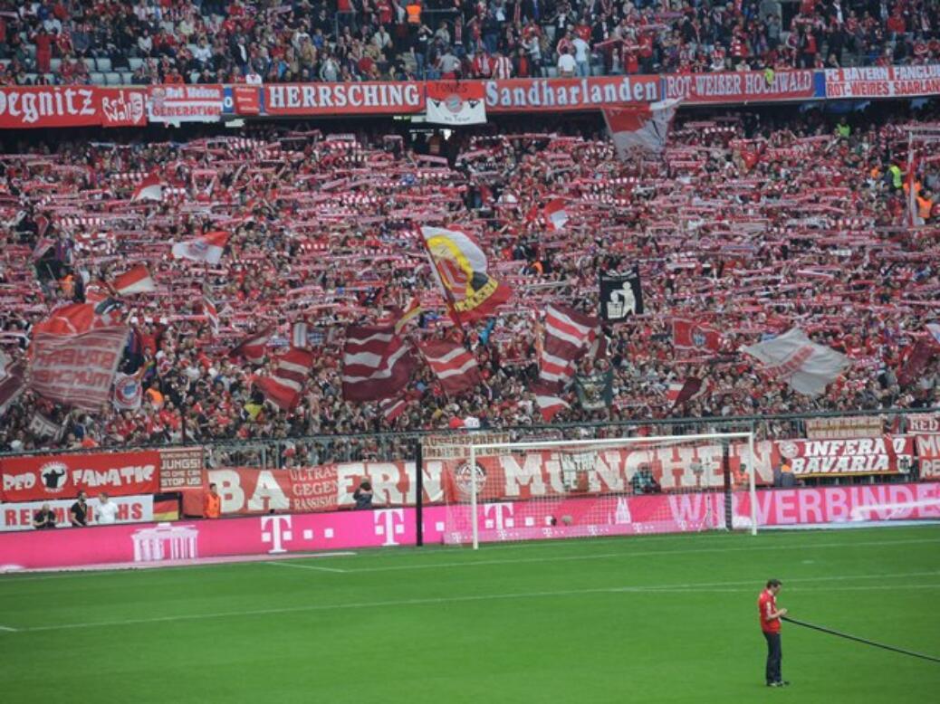 FC BAYERN  –  Vfb Stuttgart