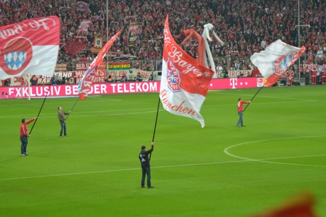 FC BAYERN –  Borussia Dortmund