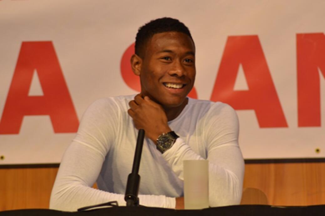 David Alaba bei Fanclub Besuch in Pocking