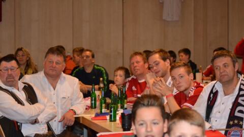 David Alaba bei Fanclub Besuch in Pocking