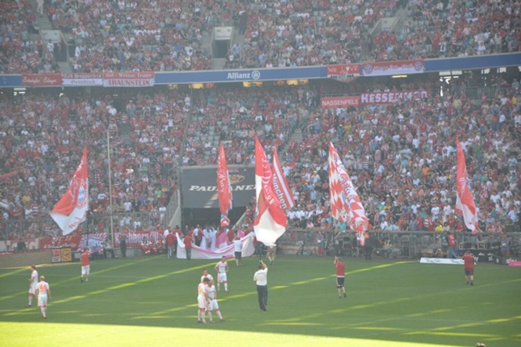 FC Bayern gegen den VfB Stuttgart