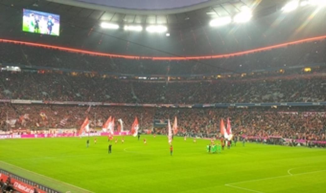 FC BAYERN  –  Bor. M`gladbach