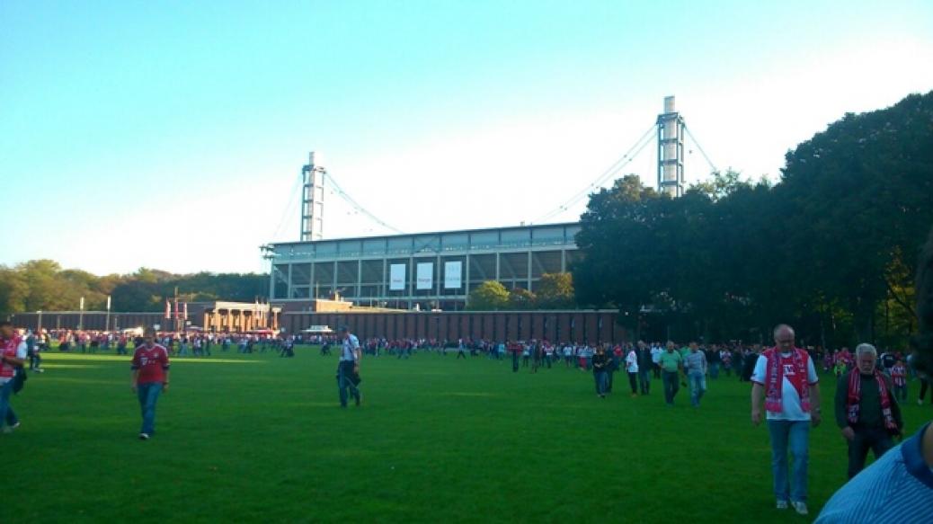 1.FC KÖLN  –  FC BAYERN