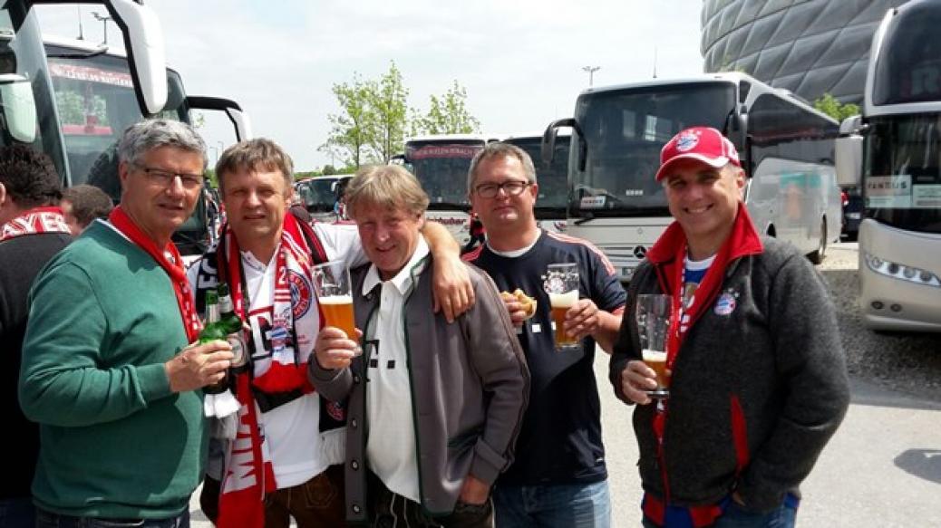 FC BAYERN  –  Hannover 96