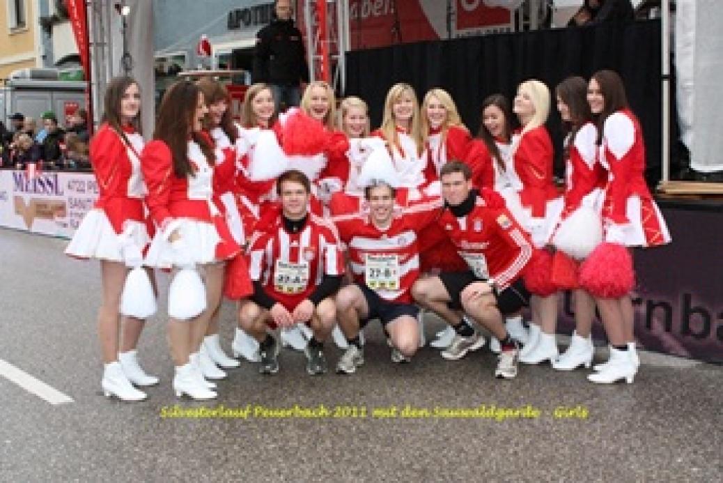 Fanclub-Staffel beim Silvesterlauf