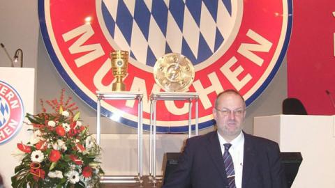 Vorstand Gerald Stutz bei der JHV des FC Bayern München
