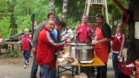 Fanclub-Sommerfest und Meisterfeier am Indianerspielgelände