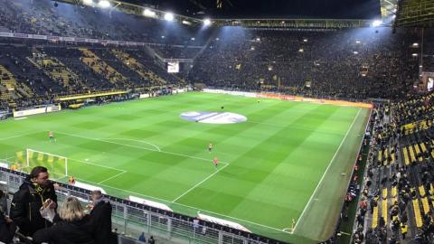 Borussia Dortmund  vs  FC BAYERN