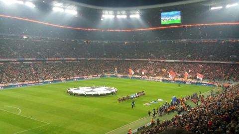 FC BAYERN  vs Arsenal