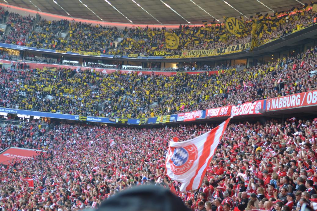 FC BAYERN  vs  Borussia Dortmund