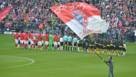 FC BAYERN  vs  Borussia Dortmund