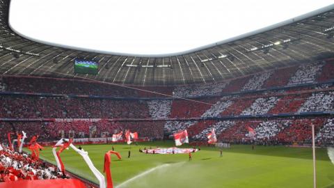 FC BAYERN  vs  SC Freiburg