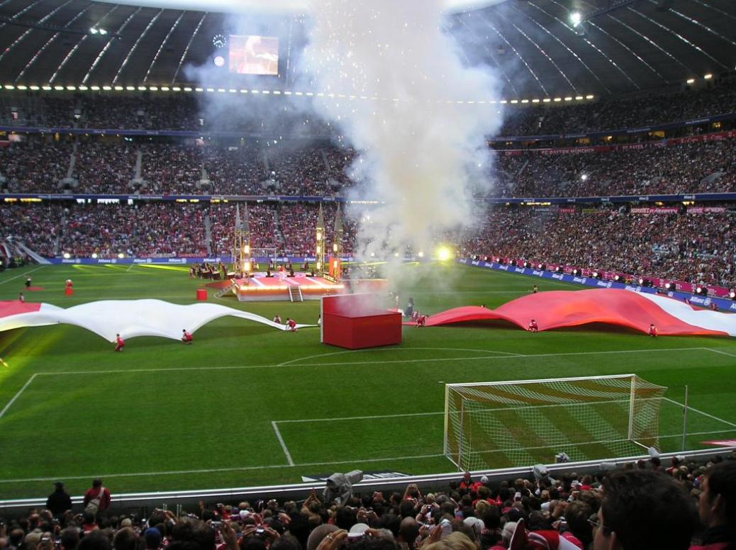 Eröffnungsspiel in der Allianz Arena – FCB : Deutschland