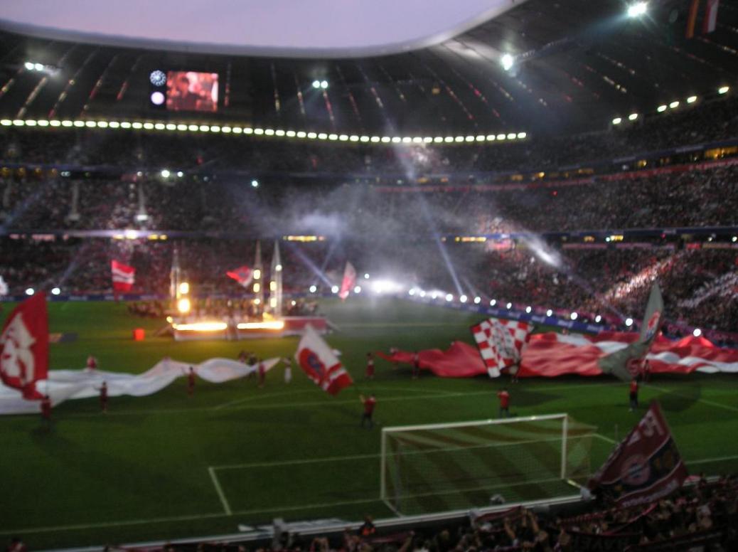 Eröffnungsspiel in der Allianz Arena – FCB : Deutschland