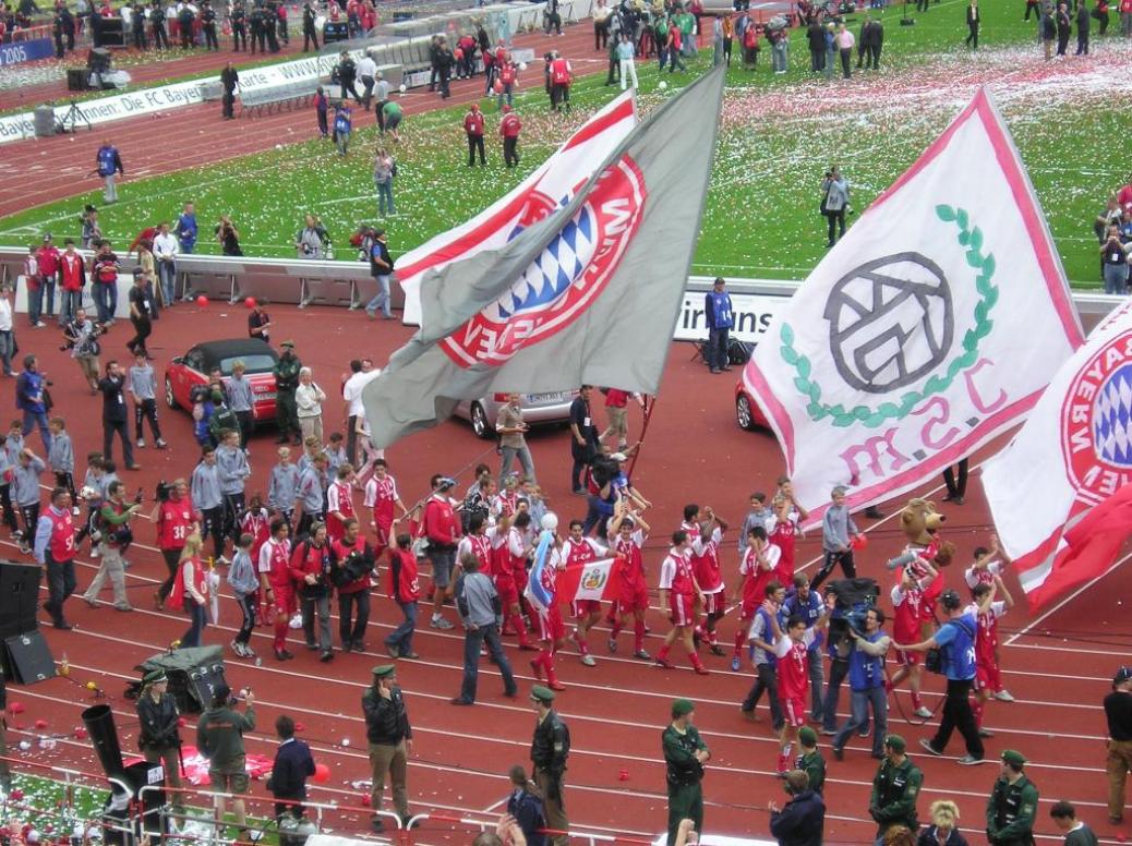 Abschiedsspiel im Olympiastadion – FCB : FC Nürnberg