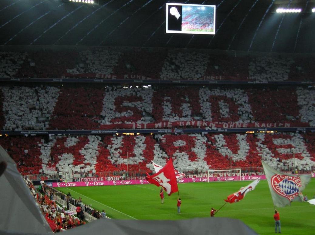 Eröffnungsspiel – Allianz Arena