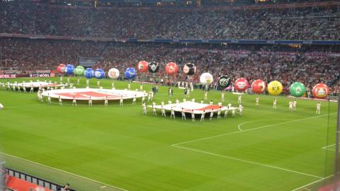 FC BAYERN  vs  Bayer Leverkusen