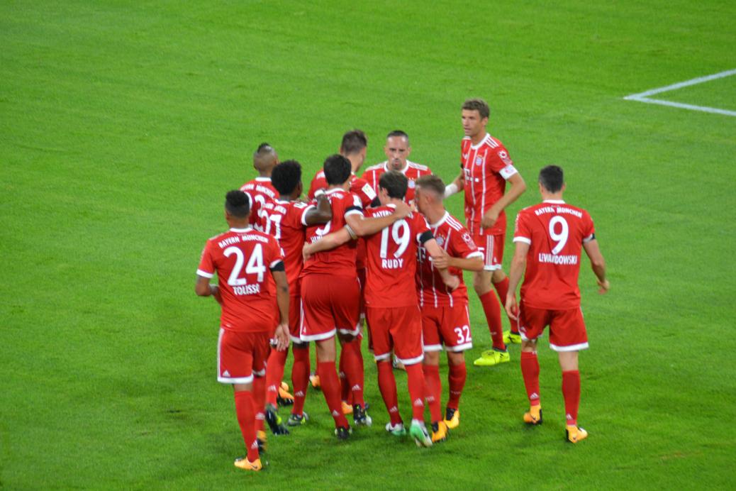 FC BAYERN  vs  Bayer Leverkusen