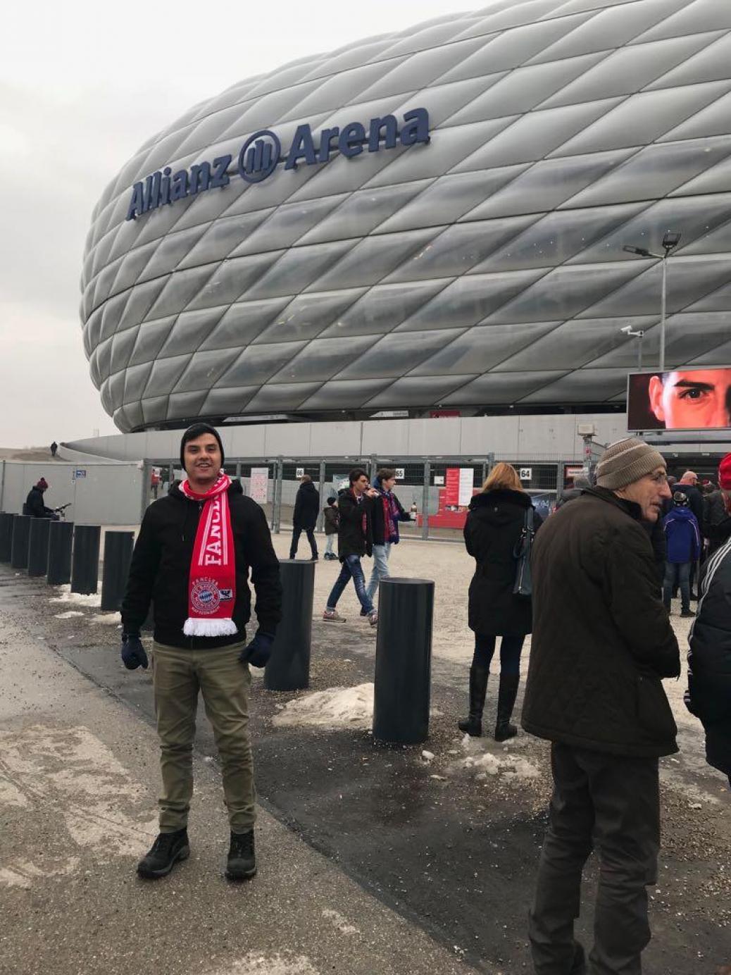 FC BAYERN  vs  1899  Hoffenheim