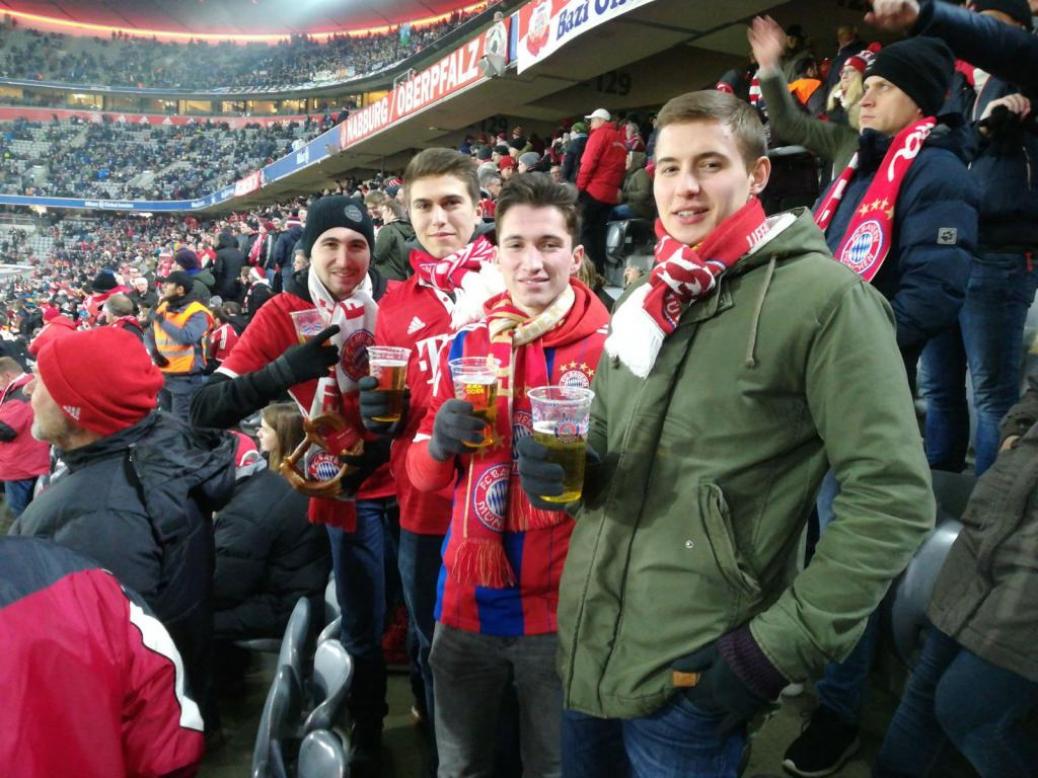 FC BAYERN  vs  Schalke 04