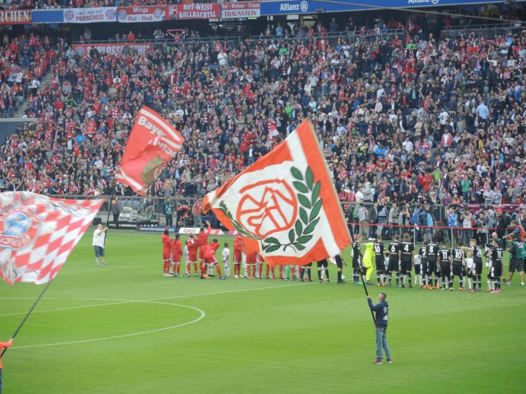 FC BAYERN  vs  Bor. M`gladbach