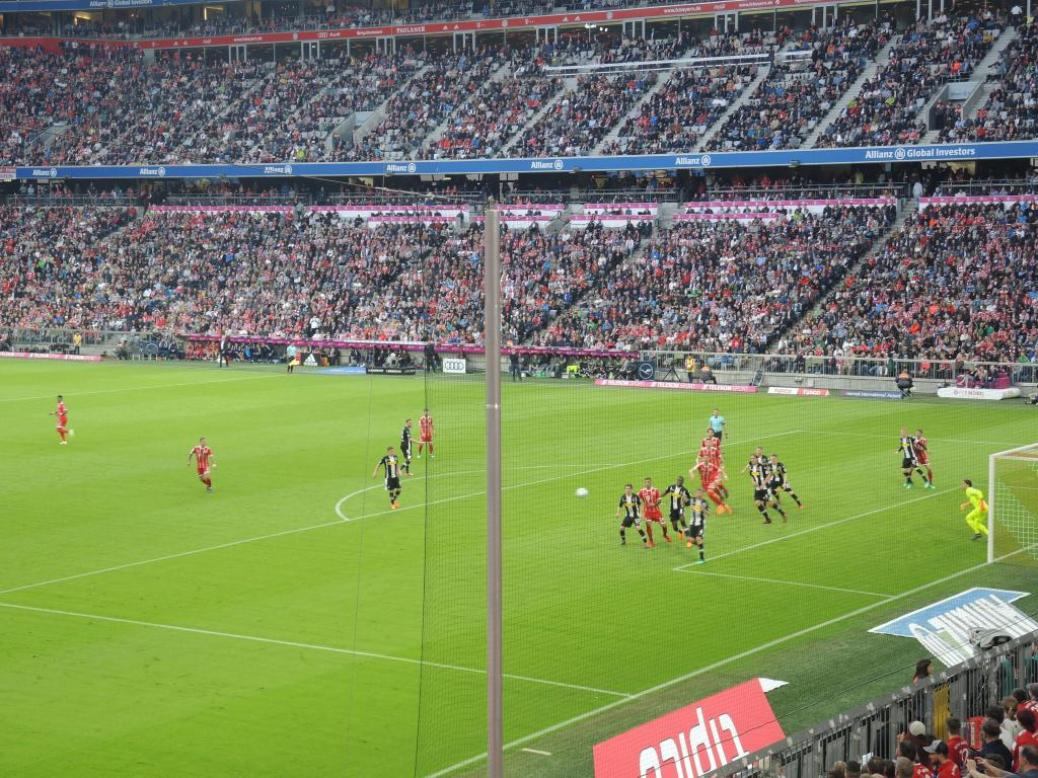 FC BAYERN  vs  Bor. M`gladbach