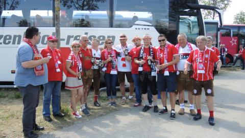 FC BAYERN  vs  Vfb Stuttgart