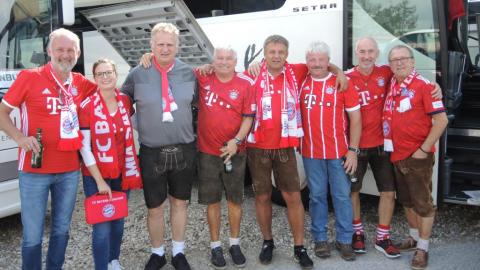 FC  BAYERN  vs  Bayer 04 Leverkusen