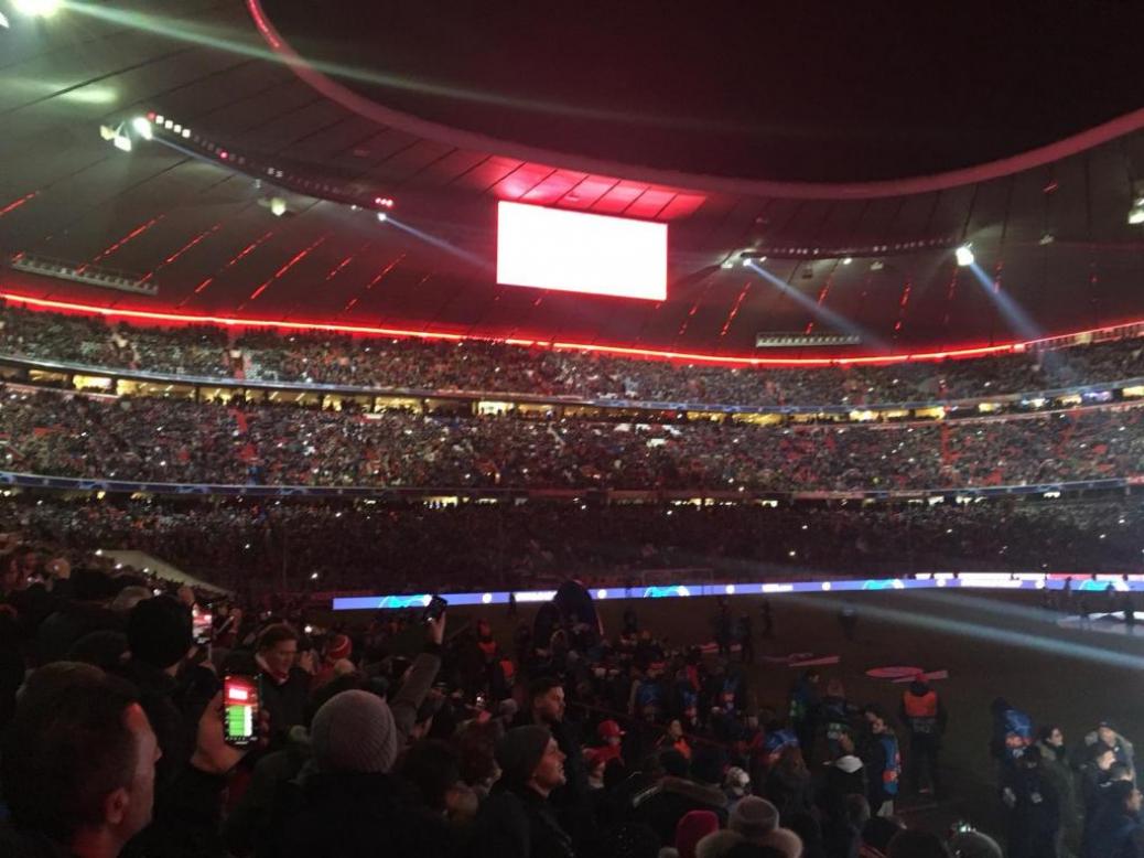 FC BAYERN  vs  Benfica Lissabon