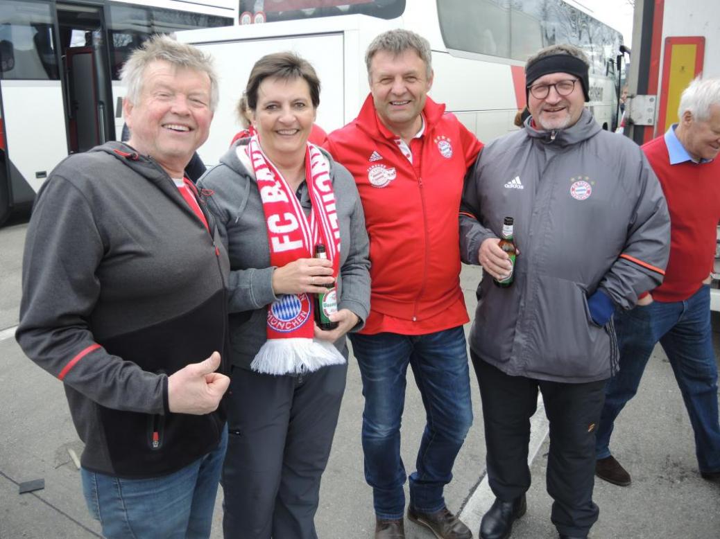 FC BAYERN  vs  Vfl Wolfsburg