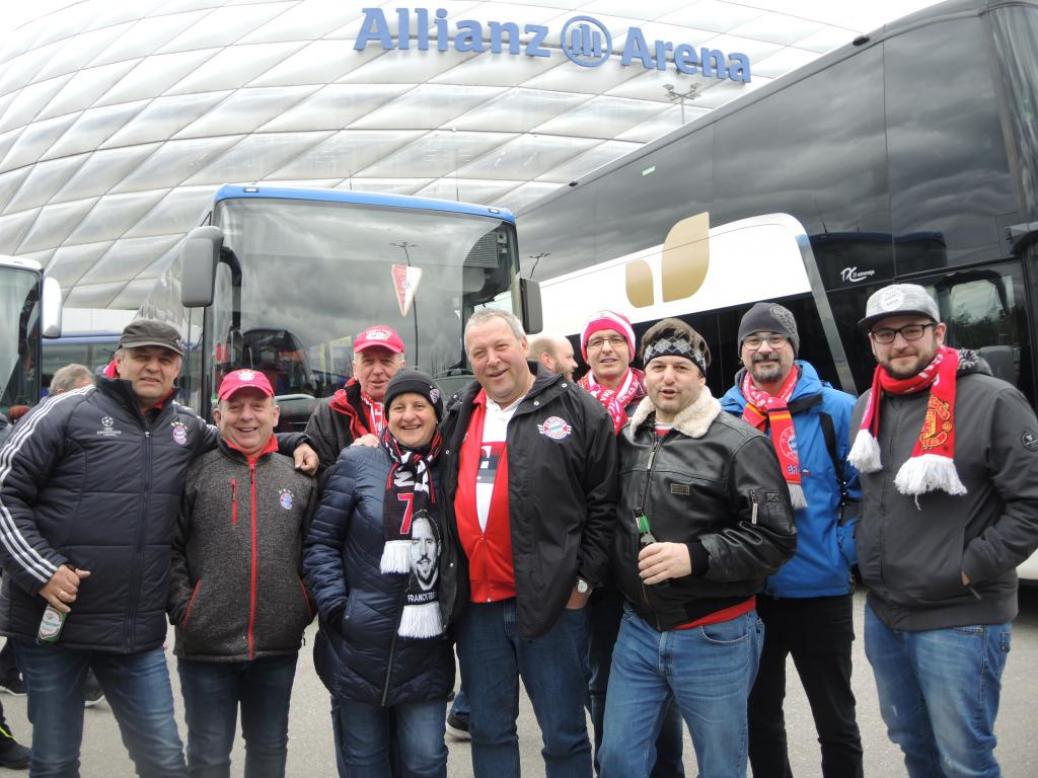 FC BAYERN  vs  Vfl Wolfsburg