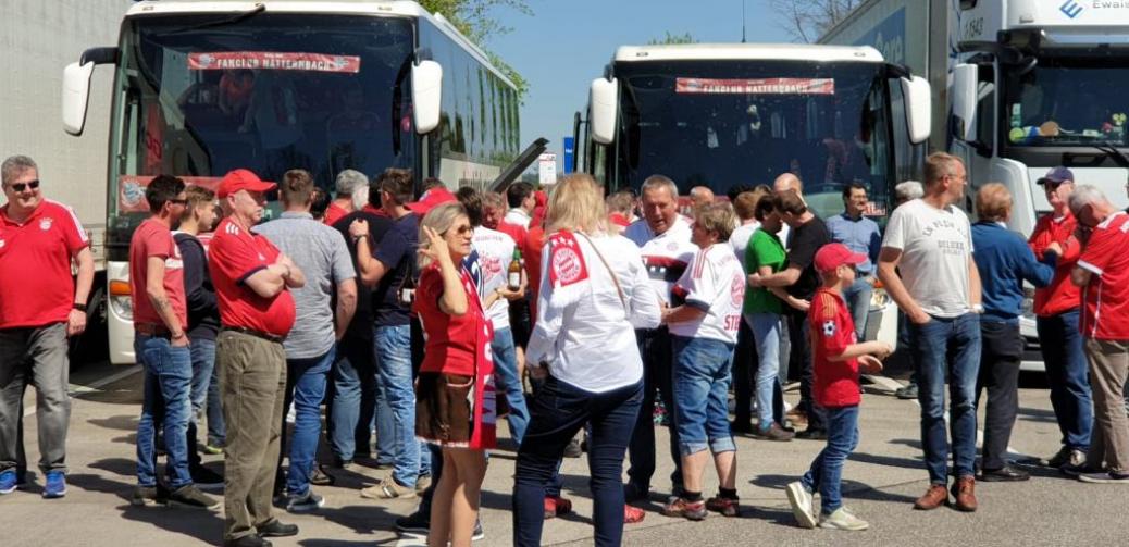 FC BAYERN  vs  SV Werder Bremen