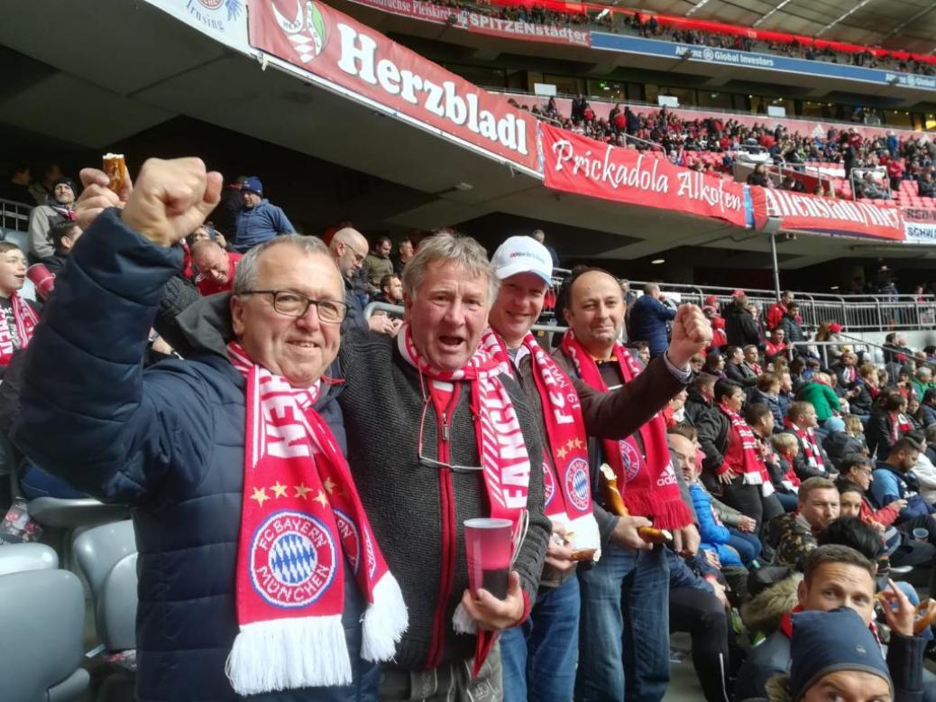 FC BAYERN  vs  Hannover 96