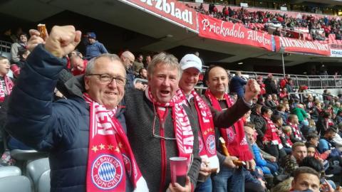 FC BAYERN  vs  Hannover 96