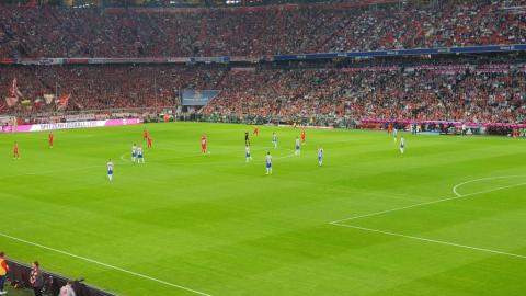 FC BAYERN  vs  Hertha BSC