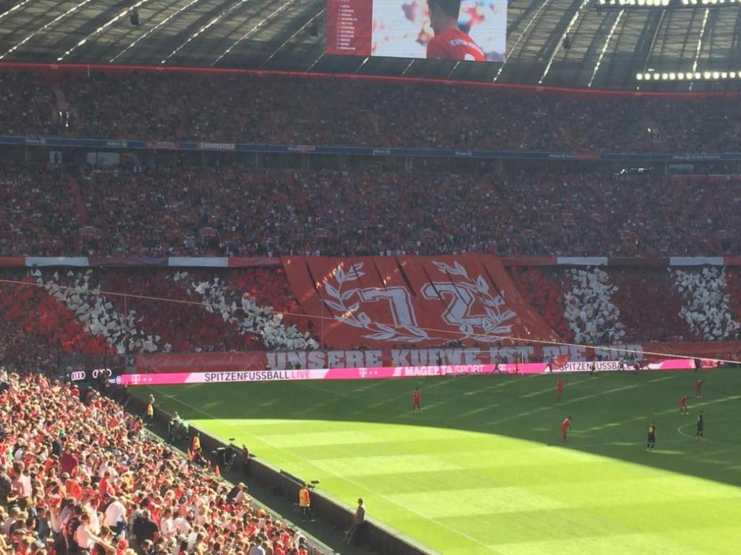 FC BAYERN  vs  1. FC Köln