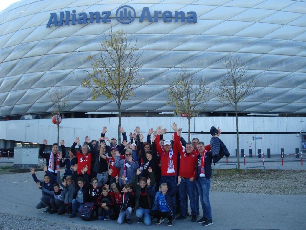 FC BAYERN  vs  1.FC Union Berlin