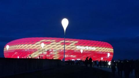 FC BAYERN  vs  Bayer Leverkusen 04