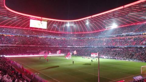 FC BAYERN  vs  Bayer Leverkusen 04