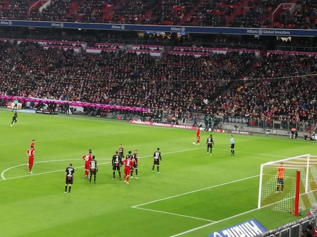 FC BAYERN  vs  Bayer Leverkusen 04