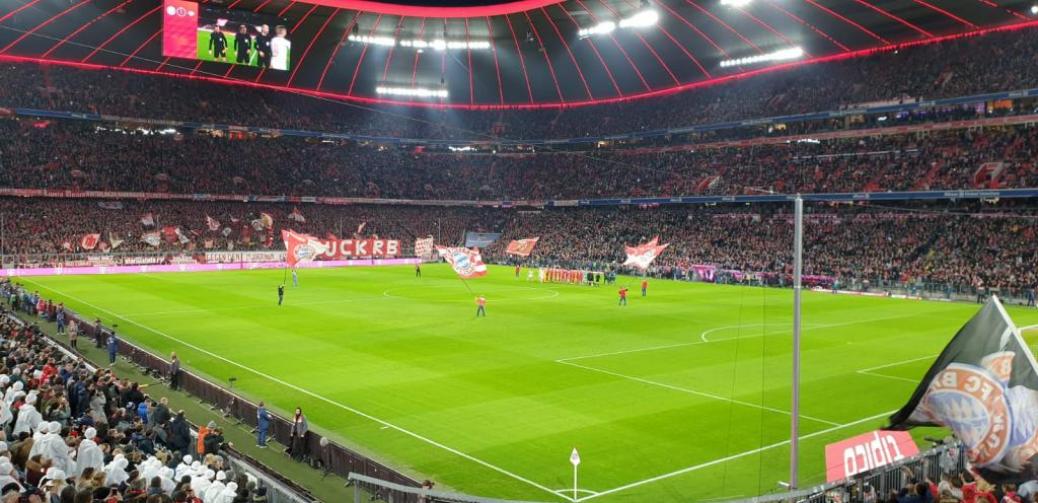 FC BAYERN  vs  RB Leipzig