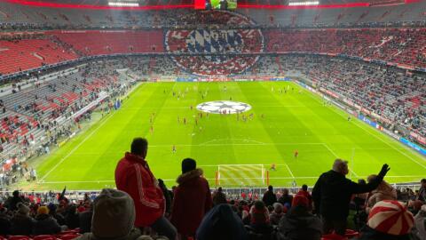 FC BAYERN  vs  FC Salzburg