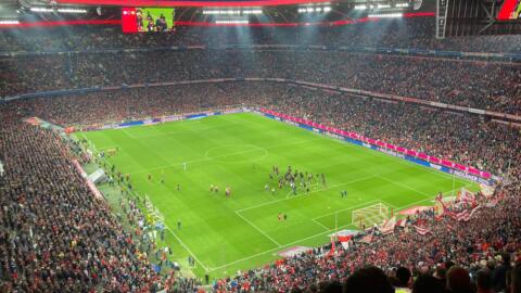 FC BAYERN  vs  Borussia Dortmund