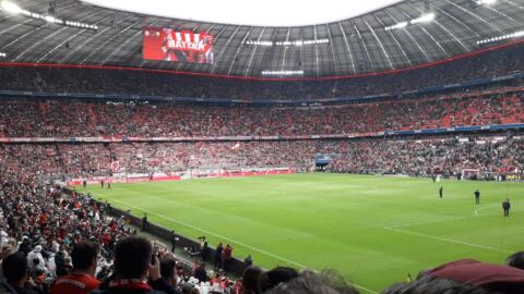 FC BAYERN  vs  Vfb Stuttgart