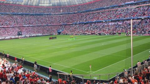 FC BAYERN  vs  VFl Wolfsburg