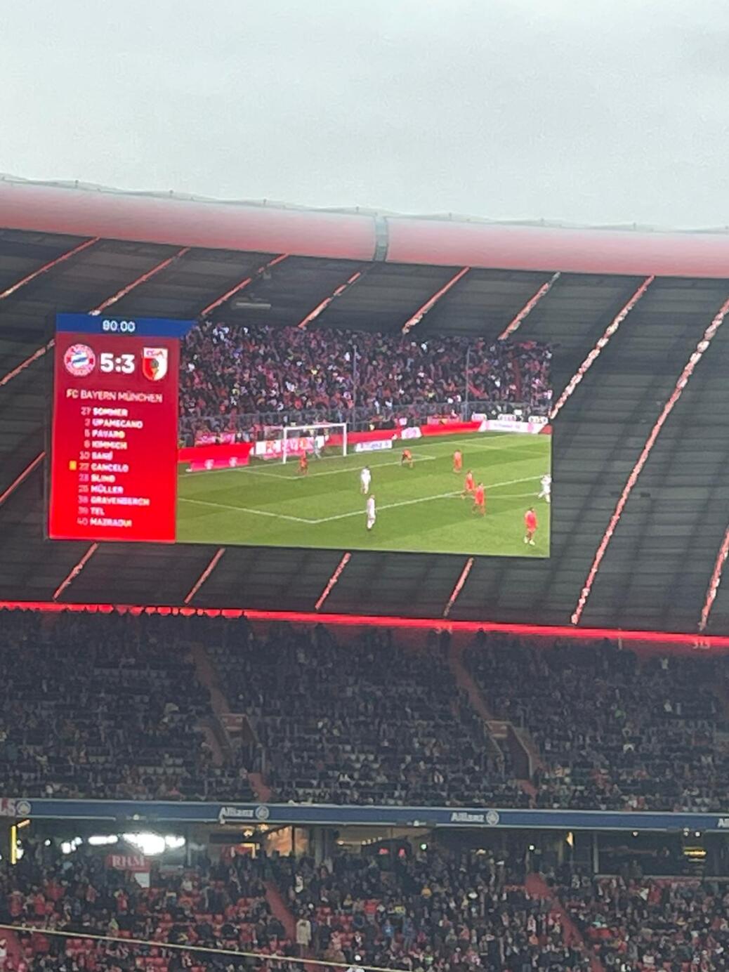 FC BAYERN  vs  FC Augsburg